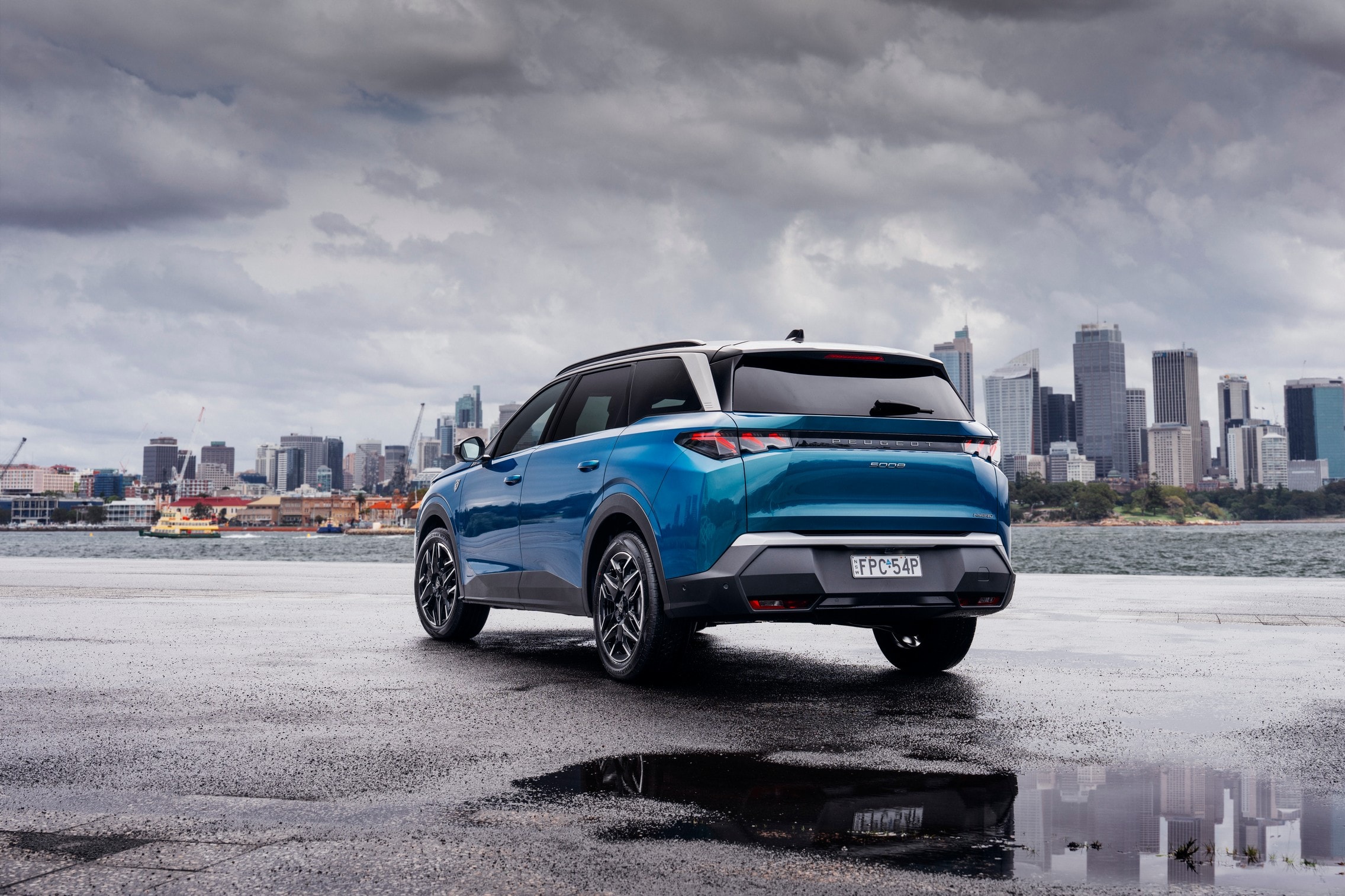 2025-peugeot-5008-arrives-in-the-land-down-under-with-seven-seats-and-two-hybrid-variants_4.jpg
