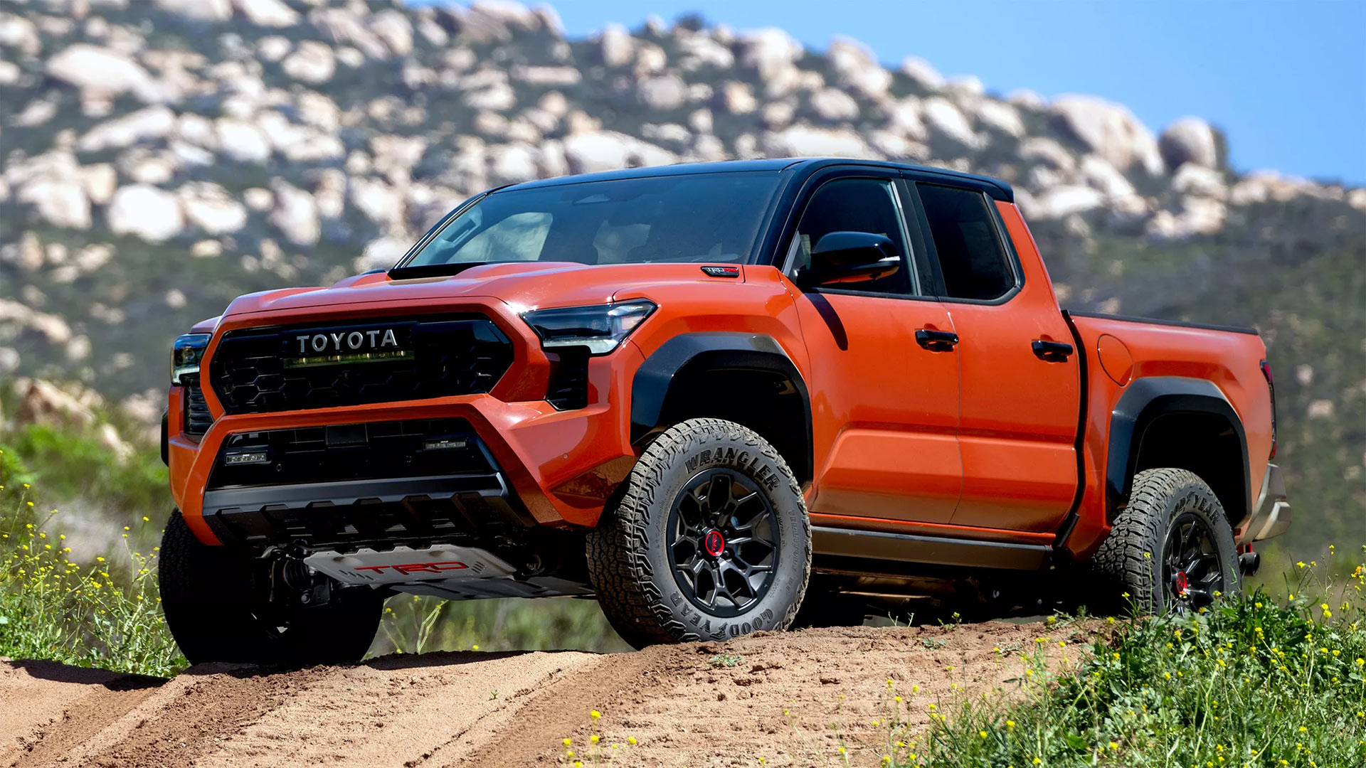 2025_Toyota_Tacoma_TRD-Pro_Terra_001.jpg