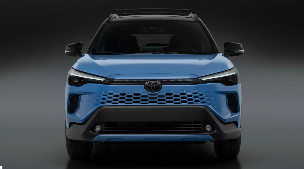 2026 Corolla Cross 3.PNG