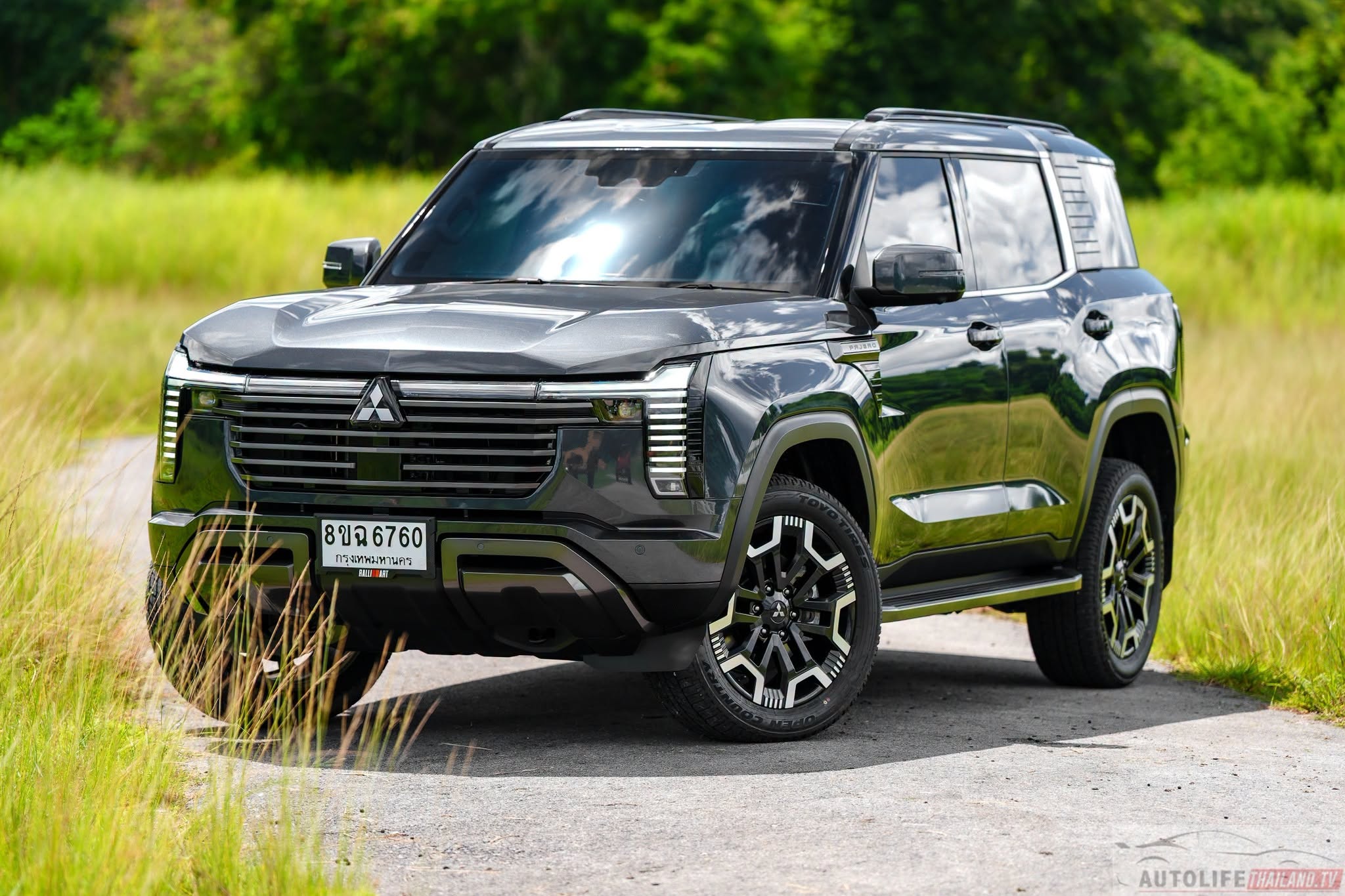 2026 Mitsubishi Pajero 6.jpg