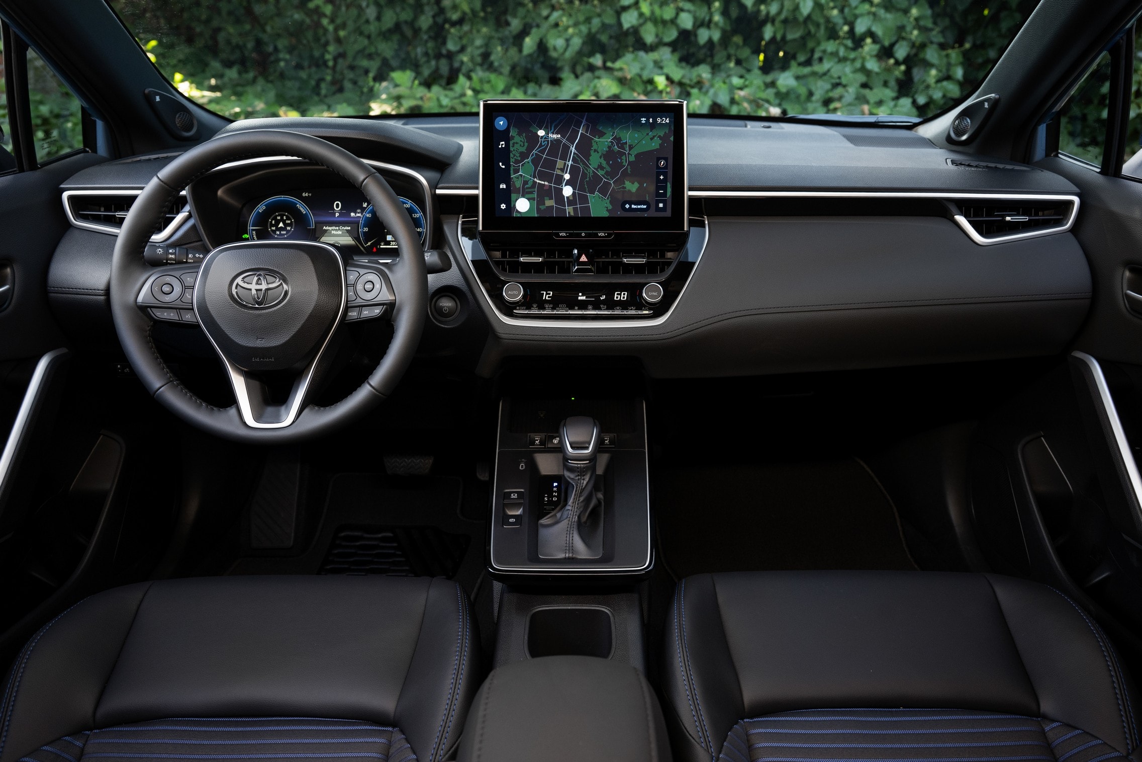 2026-toyota-corolla-cross-and-hybrid 9.jpg