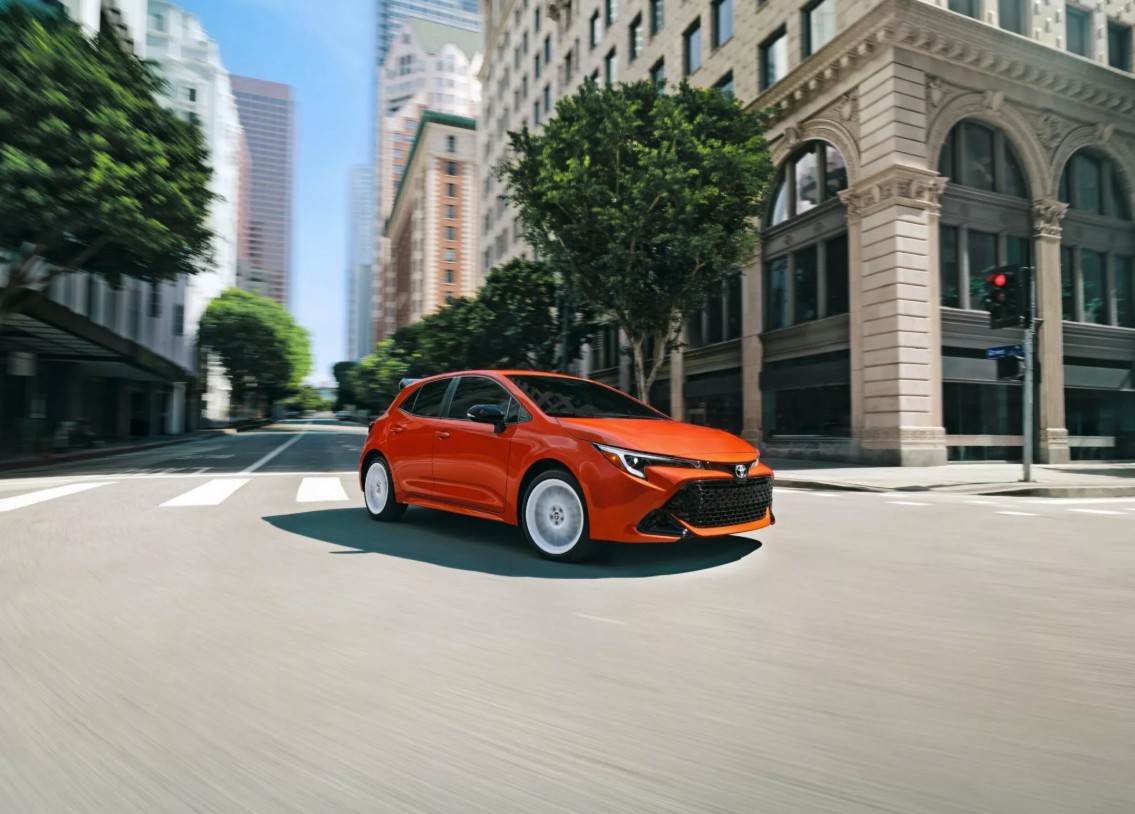 2026-Toyota-Corolla-Hatchback-FX-4.jpg