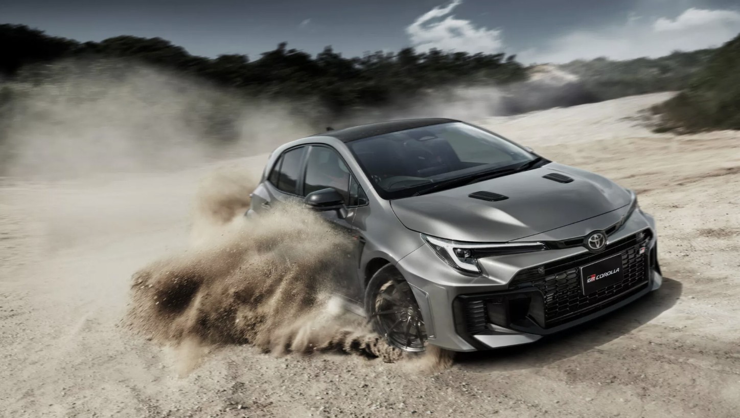 2026-Toyota-GR-Corolla-Japan 10.jpg