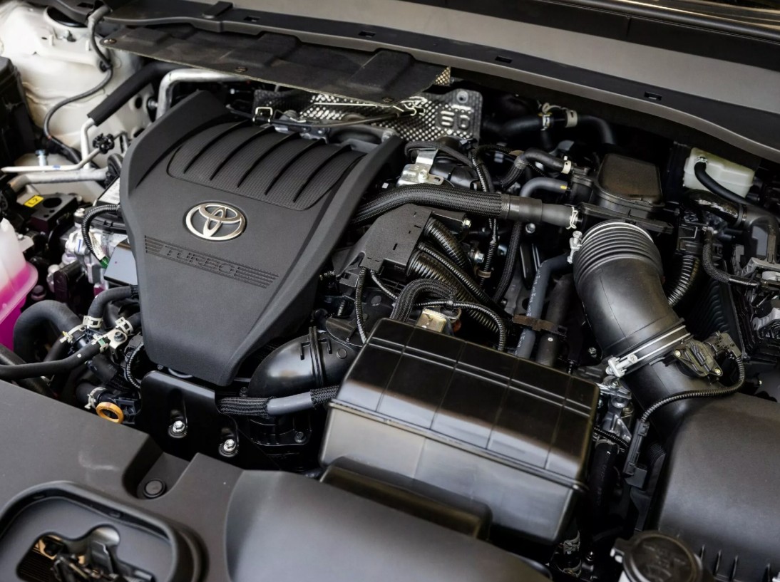 2026-Toyota-Grand-Highlander 10.jpg