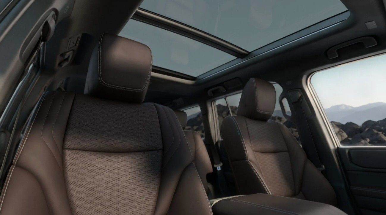 2026-Toyota-Land-Cruiser 7.jpg