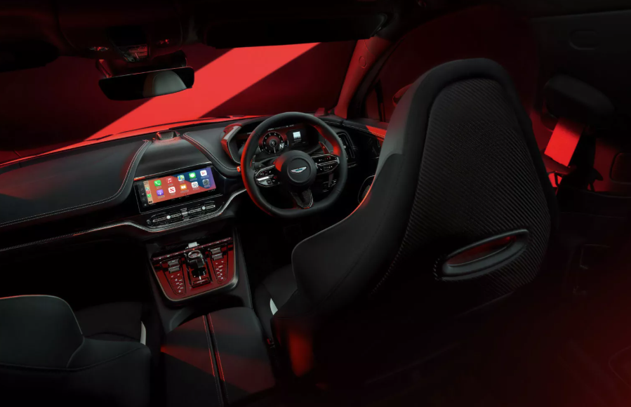 Aston-Martin-DBX-S 4.PNG