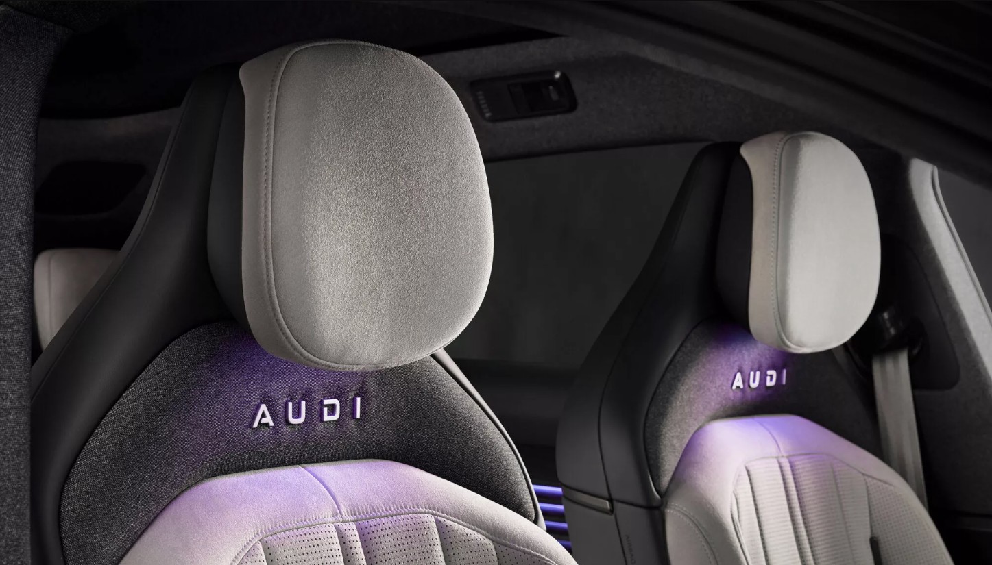 Audi AUDI E5 Sportback 5.jpg