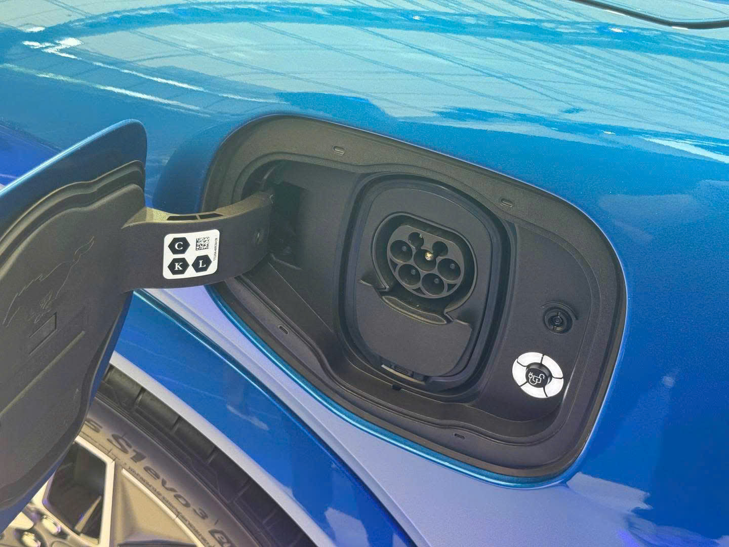 Ford Mustang Mach-E 2026-1.jpg