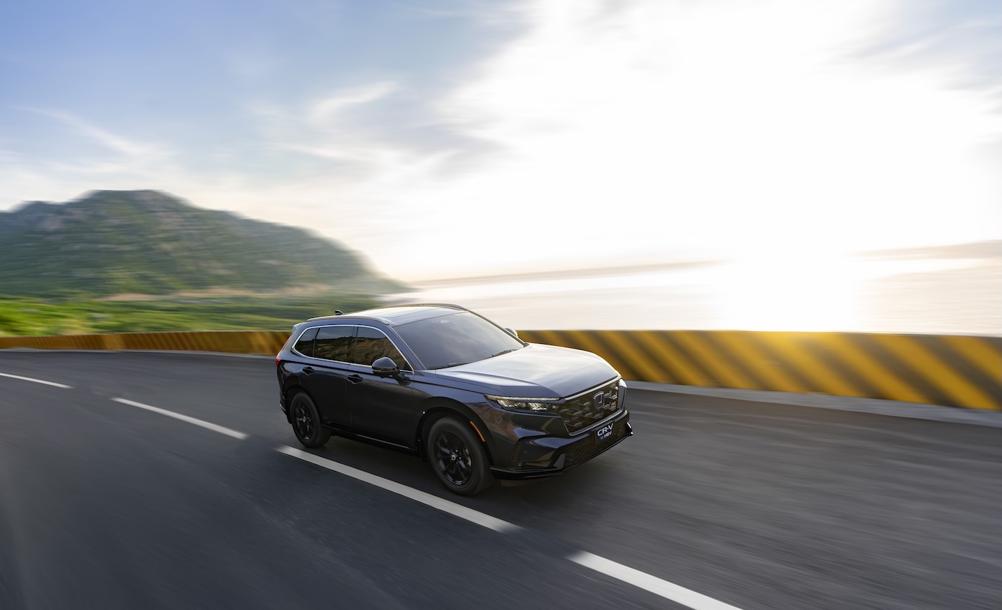 Honda CR-V HEV.jpg