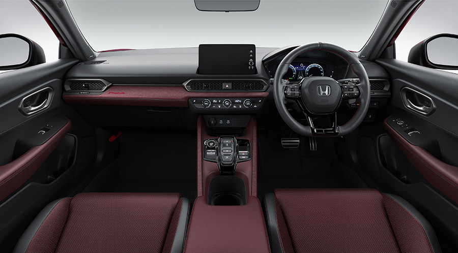 Honda-Prelude-Bordeaux-Interior-02.jpg