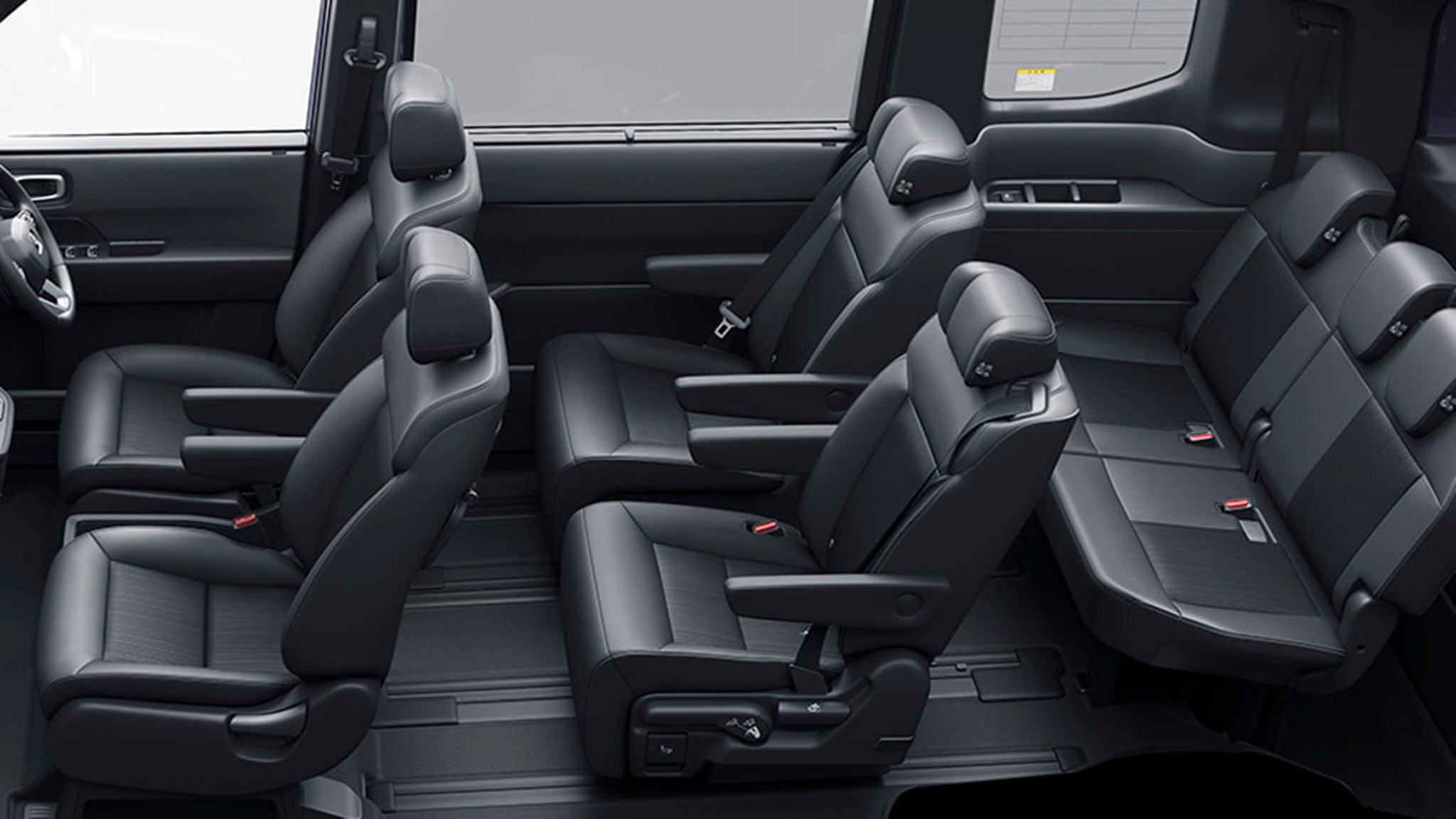 Honda StepWGN eHEV 5.jpg