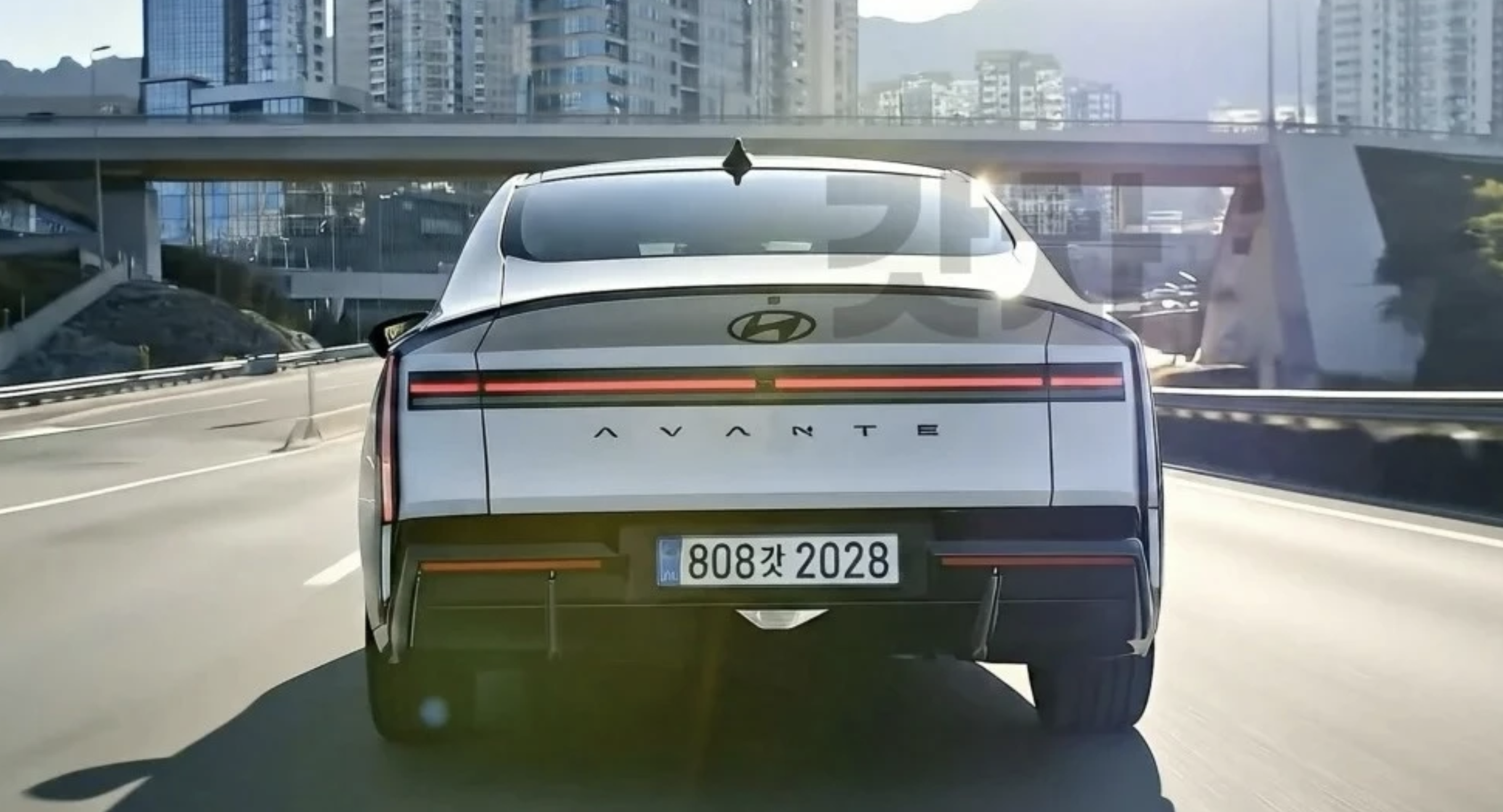 Hyundai Ealntra 2.png