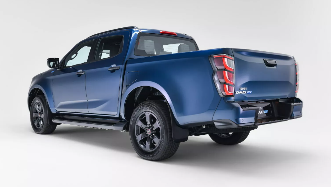 Isuzu D-Max EV 2.PNG
