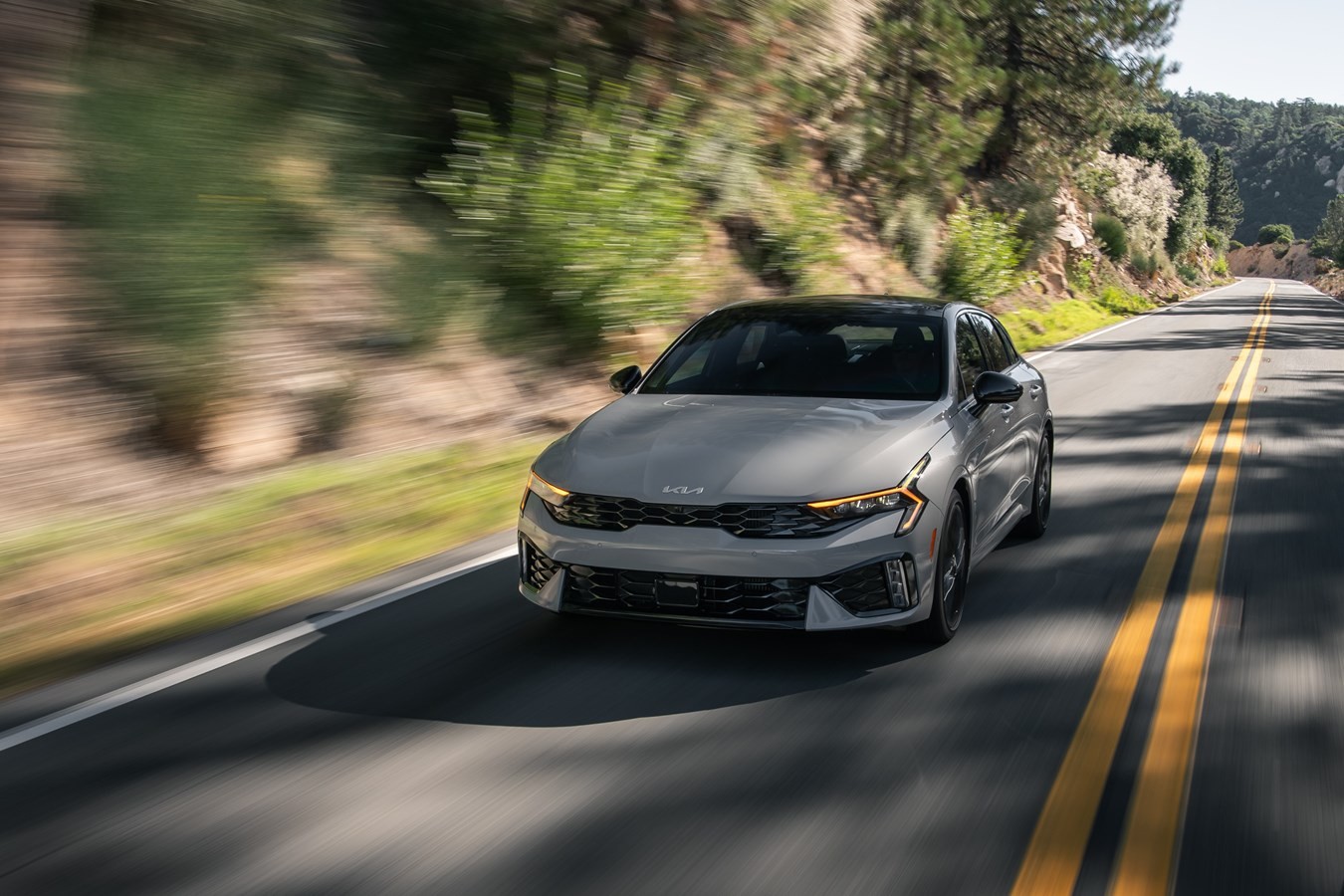 kia-k5-2026 2.jpg