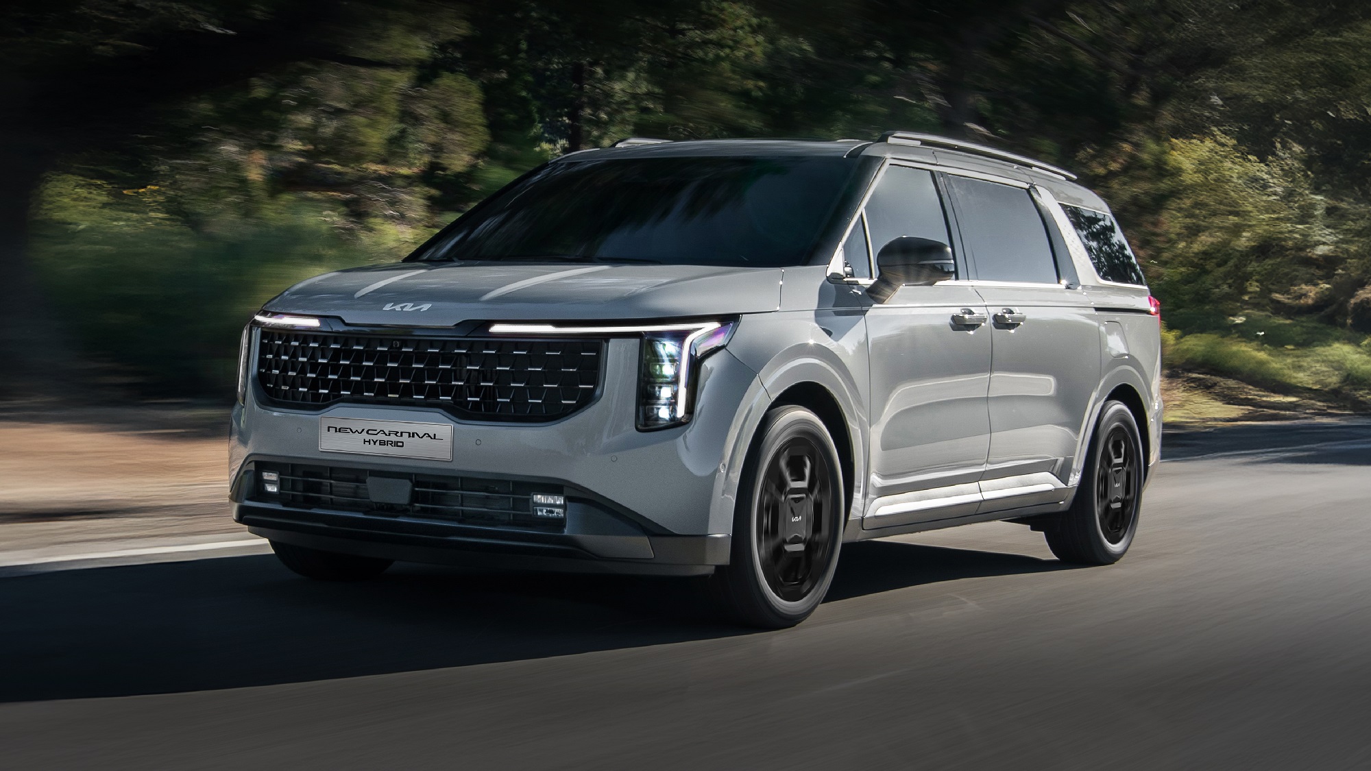 Kia New Carnival Hybrid tạo nên sức hút nhờ khả năng vận hành vượt trội, trang bị tiện ích và ...jpg
