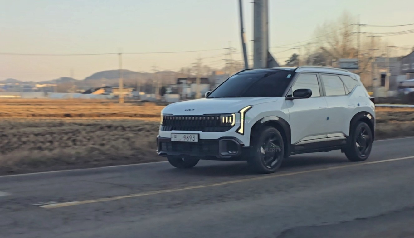 kia-seltos-x-line 2.jpg