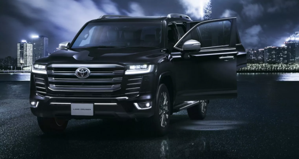 Land Cruiser 300 2026 2.PNG