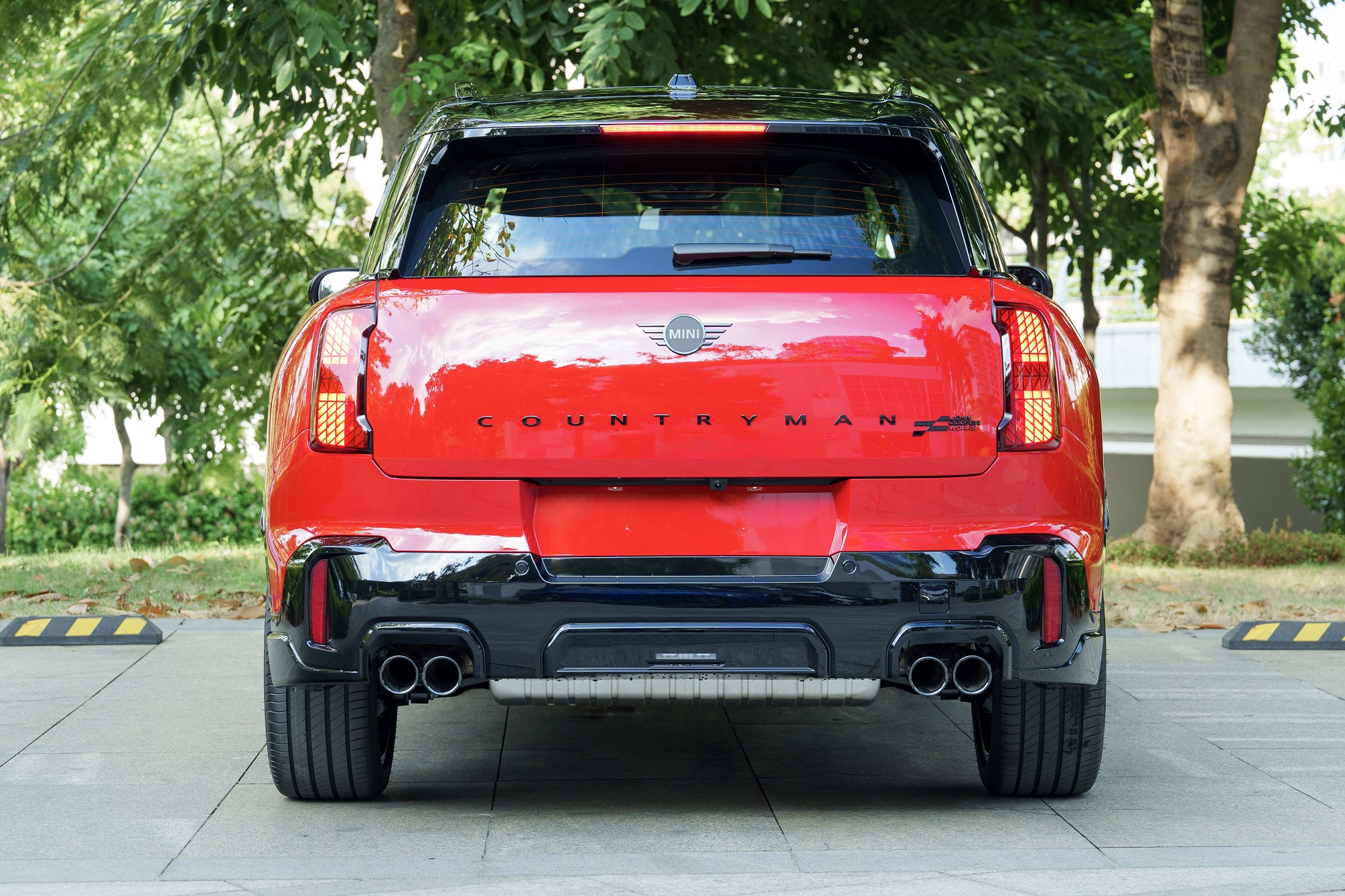 MINI JCW Countryman  (3).jpg