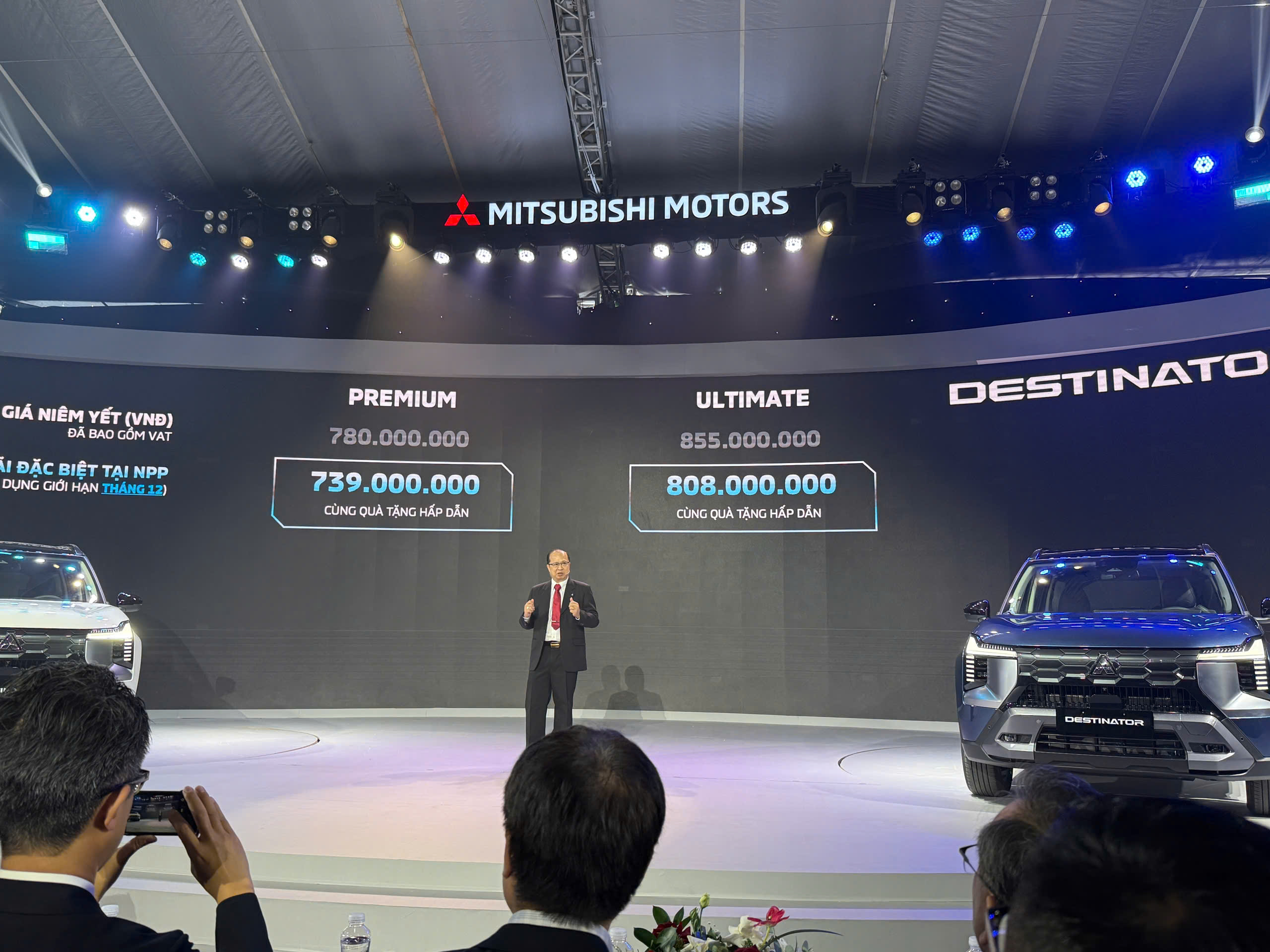 Mitsubishi Destinator  13.jpg