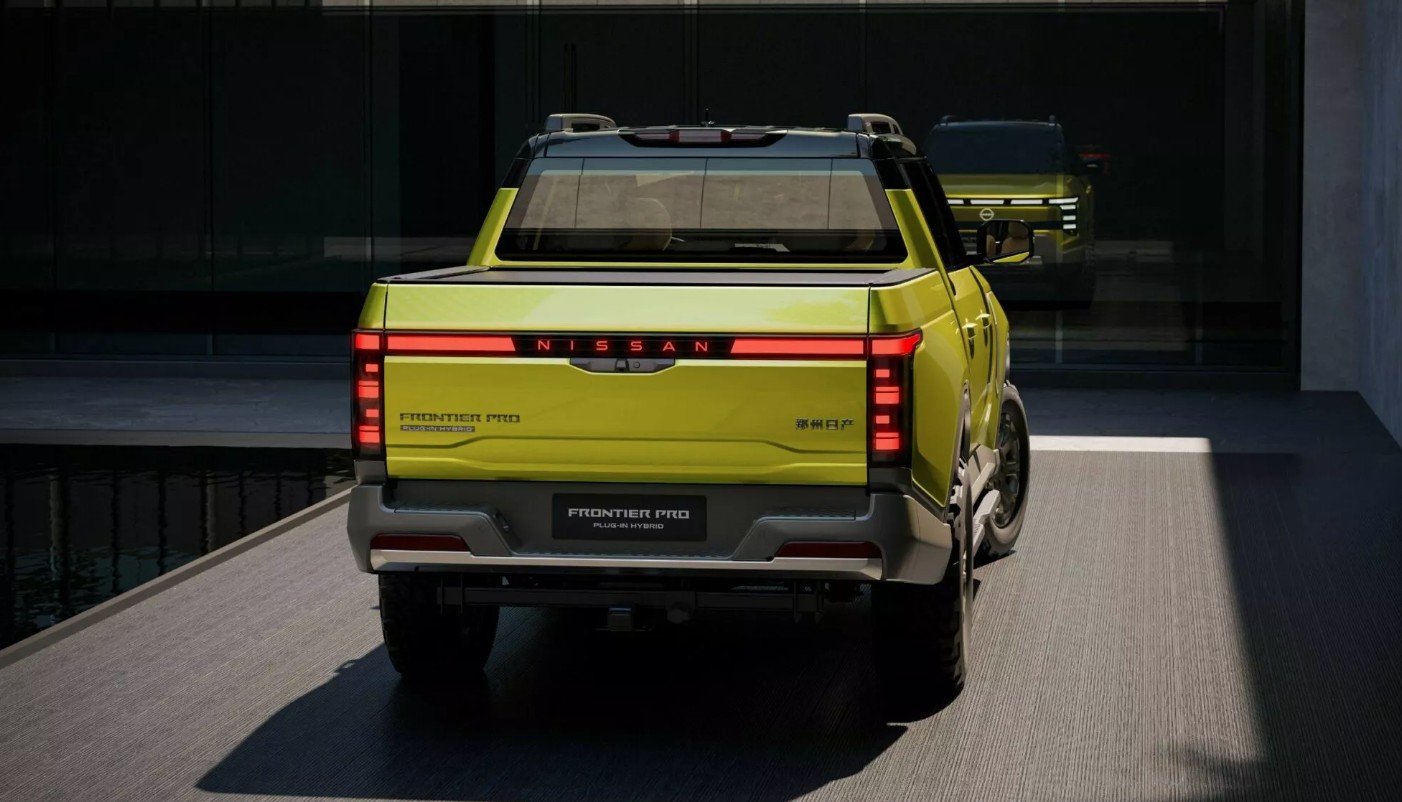 Nissan Frontier Pro 6.jpg