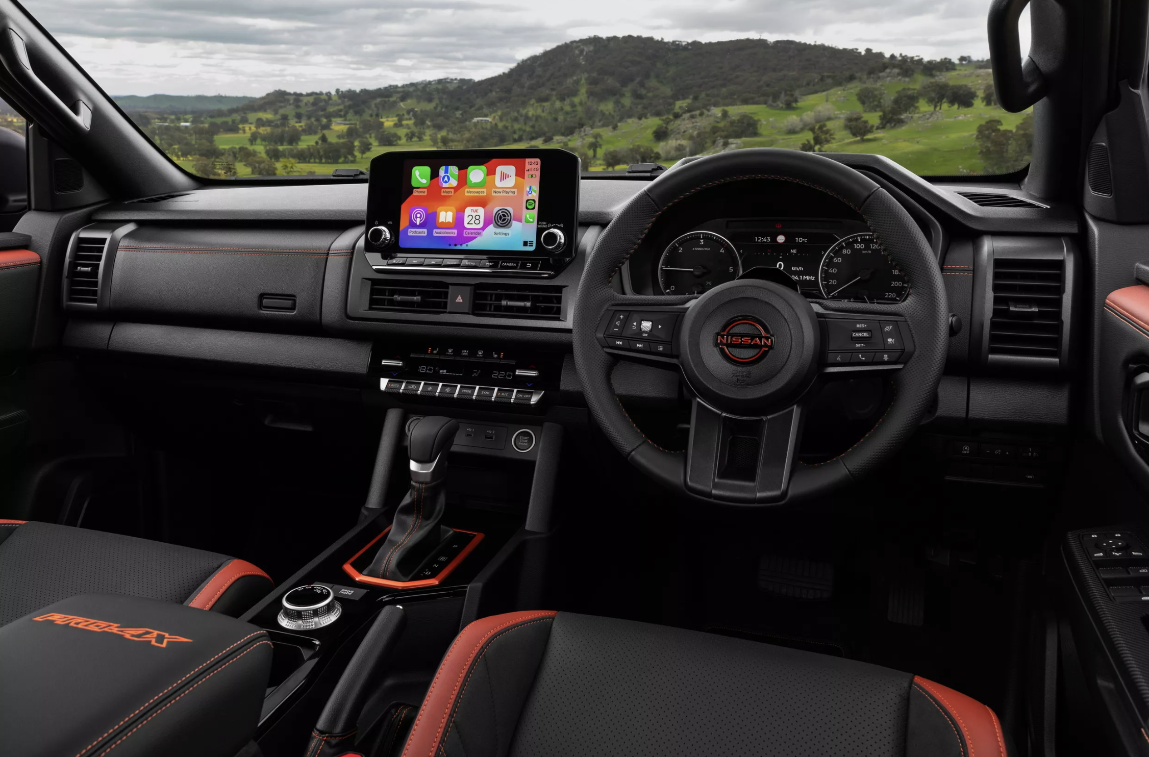 Nissan Navara 2026  2025-11-19 lúc 21.23.47.png