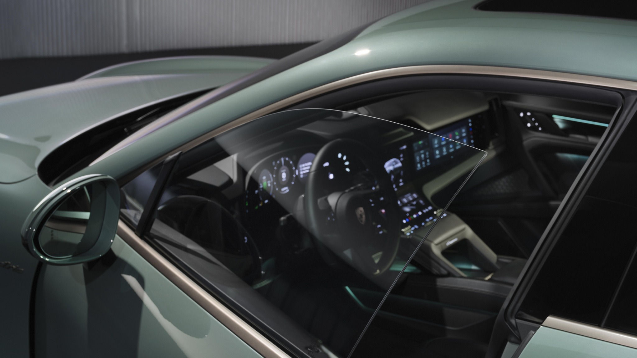 Porsche Cayenne EV 11.jpg