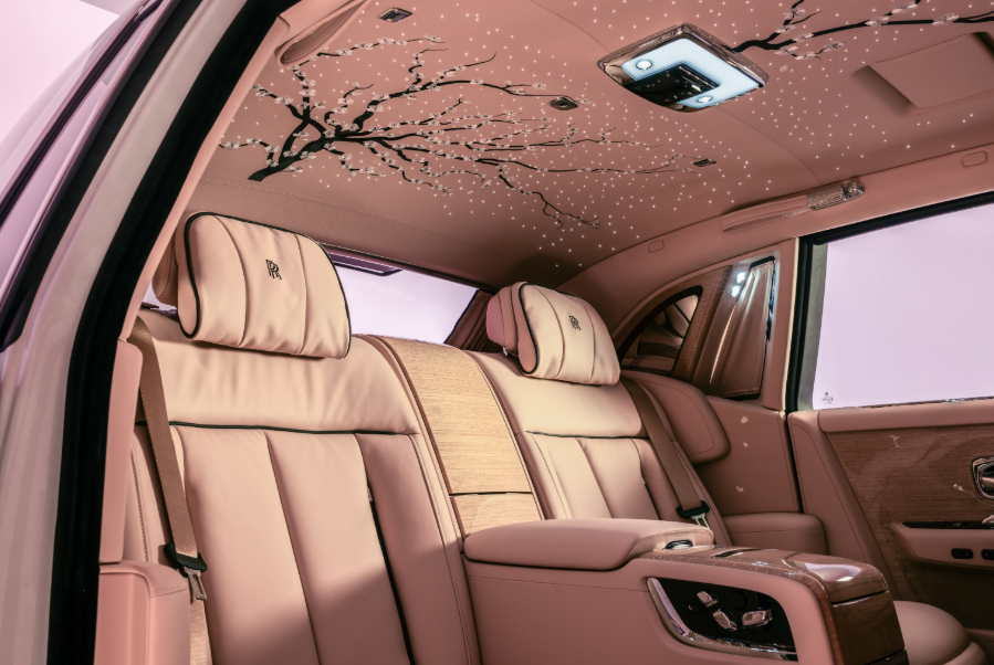 Rolls-Royce Phantom Cherry Blossom 2.PNG