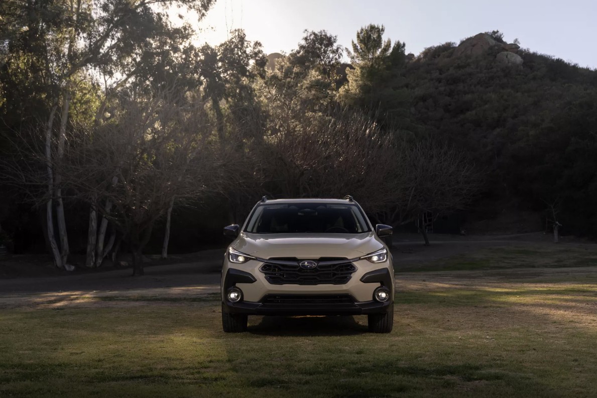 Subaru Crosstrek Hybrid 2026 3.JPG