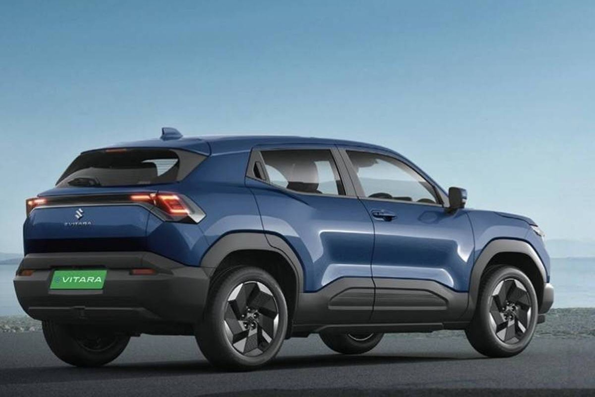 Suzuki e VITARA 7.jpg