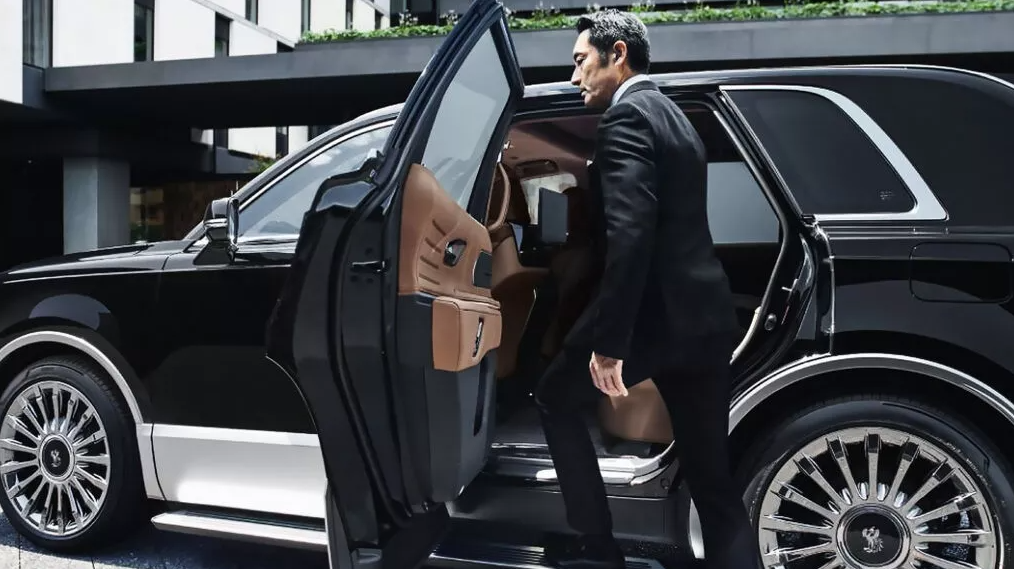 Toyota Century 2025 3.PNG