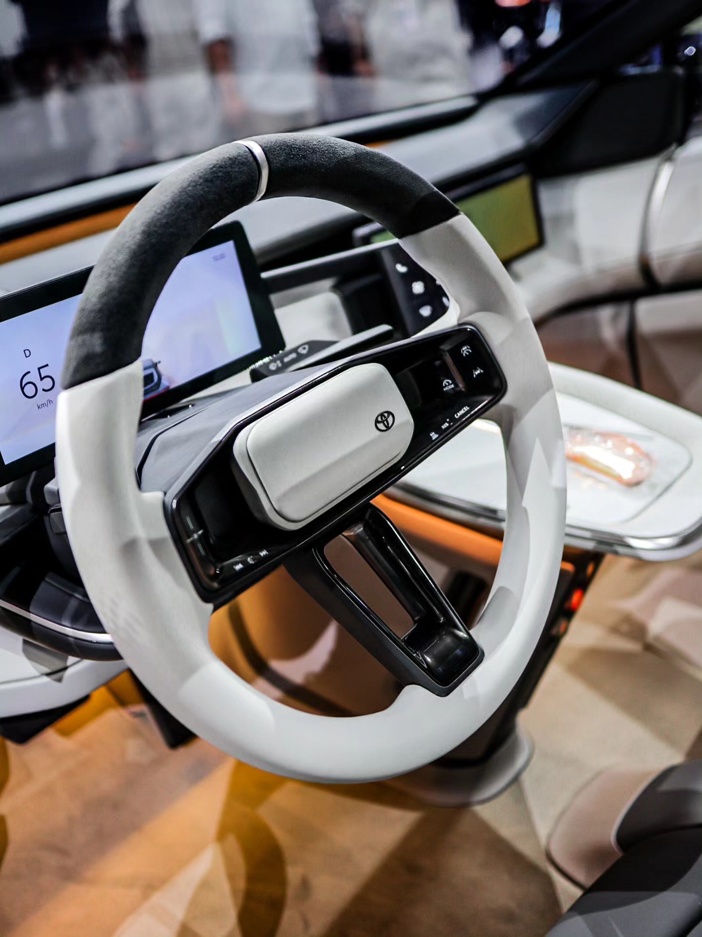 Toyota Corolla 11.jpg