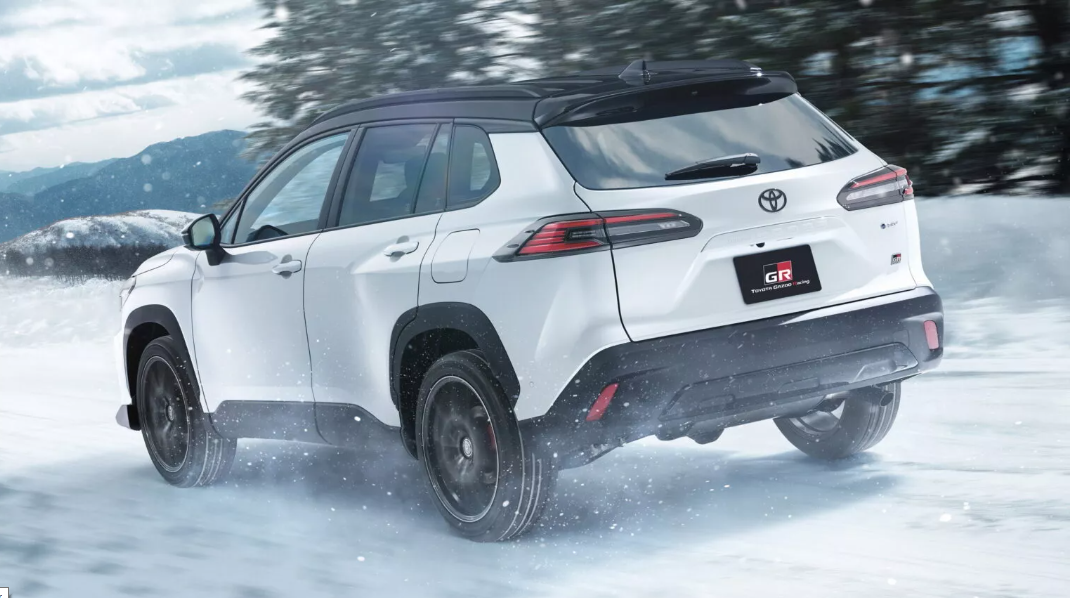Toyota Corolla Cross GR Sport 3.PNG