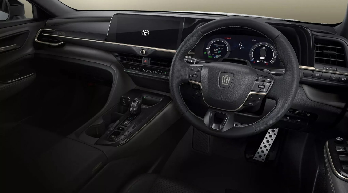 Toyota Crown Sport 5.JPG