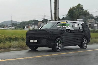 Hyundai Santa Fe 2027.jpg