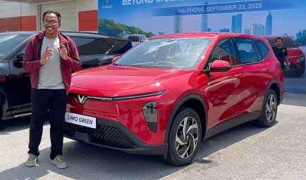 Limo Green Indo 4.jpg