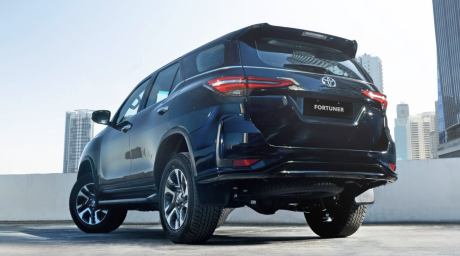 Toyota Fortuner  2025-10-07 lúc 14.55.30.png