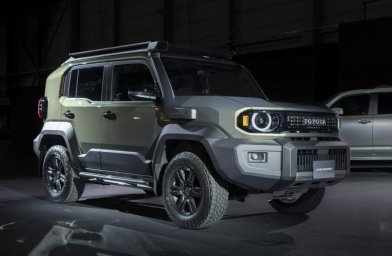 Toyota Land Cruiser FJ 2026 3.jpg