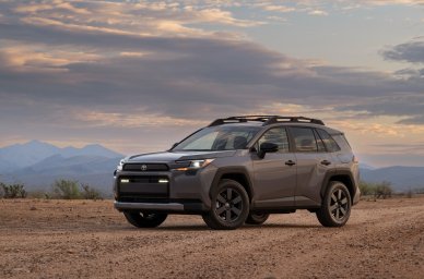 2026-toyota-rav4-arrives-this-winter-the-first-ever-rav4-gr-sport-is-on-its-way_31.jpg