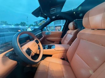 Lynk & Co 900 1351384780_9295bb412b2caf7be991c22652a96148.jpg