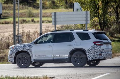 Honda Pilot 2027 2.jpg