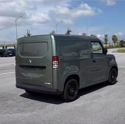 VinFast EC Van 2 (1).jpg