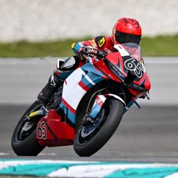 Cao Việt Nam_race 1.jpg