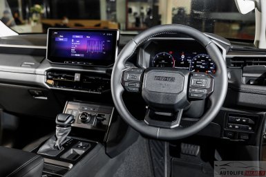 Toyota Hilux TRAVO OVERLAND 20 (1).jpg