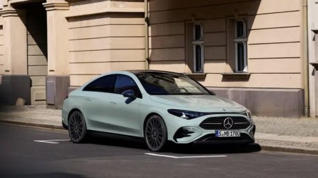 Mercedes-Benz CLA 2.jpg