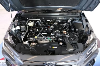 Yaris_ATIV_HEV_Premium_066.jpg