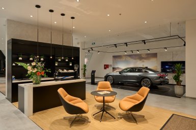 AudiProgressiveShowroom_17.jpg