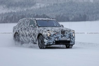 Rolls-Royce-Cullinan-EV-115-1-2048x1365.jpg
