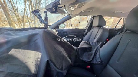 2027-hyundai-creta-interiors-spied-4.jpeg