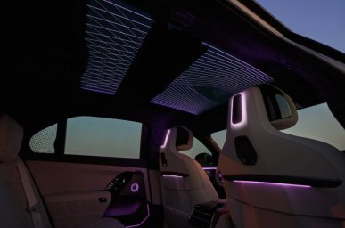 2027-BMW-7-series-LCI-debut-00033-2048x1365.jpg