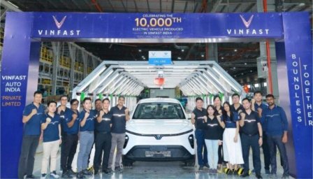 VinFast-10000-unit-sales-milestone-tamil-nadu-plant-740x423.jpg